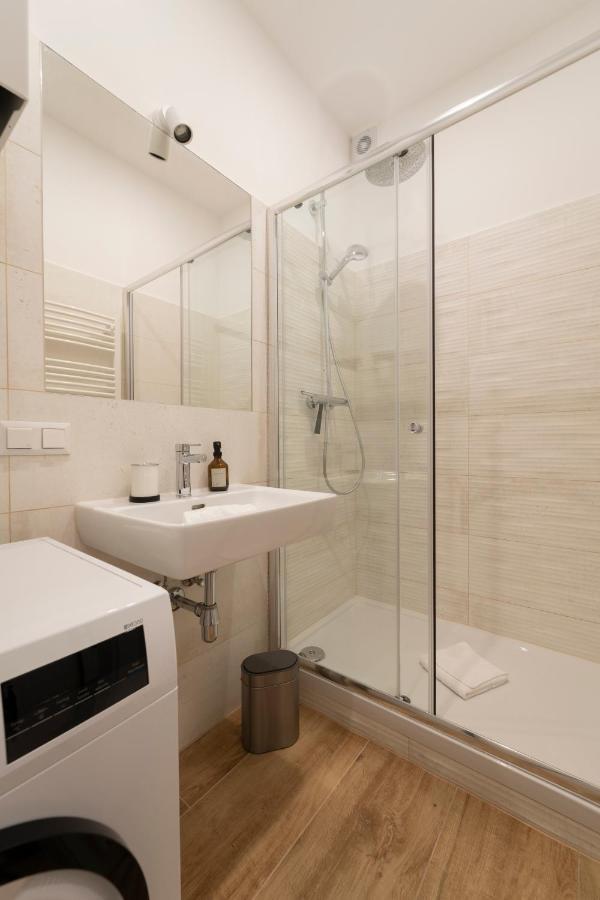 Josef'S Home I Comfort Apartment I Metro Access ウィーン エクステリア 写真